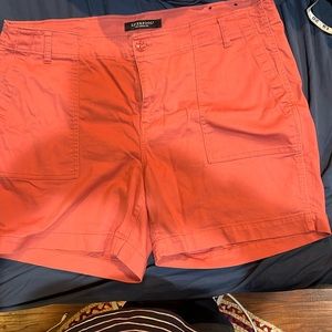 Coral shorts